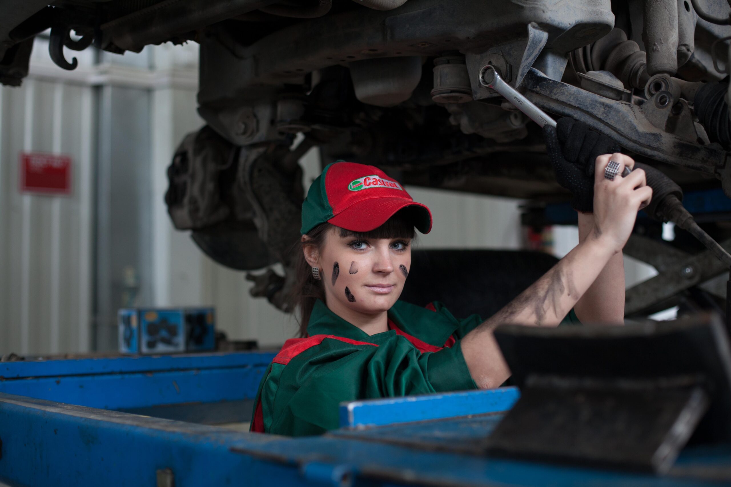 Rolle der Frau im Quality Engineering der Fertigung